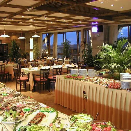 Katarino & Spa 4* Razlog